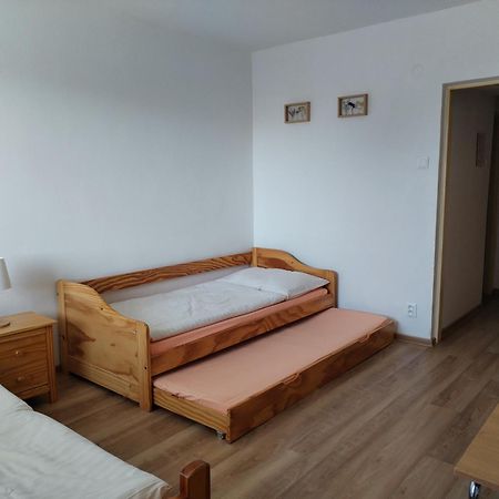 Turistická ubytovňa Spišské Tomášovce Exterior foto