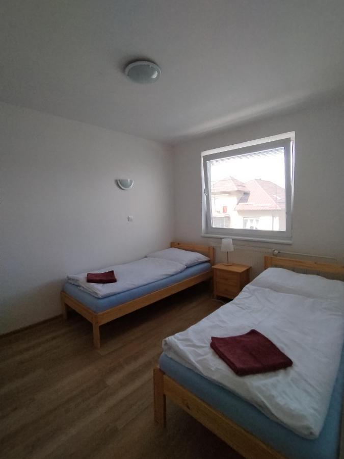 Turistická ubytovňa Spišské Tomášovce Exterior foto