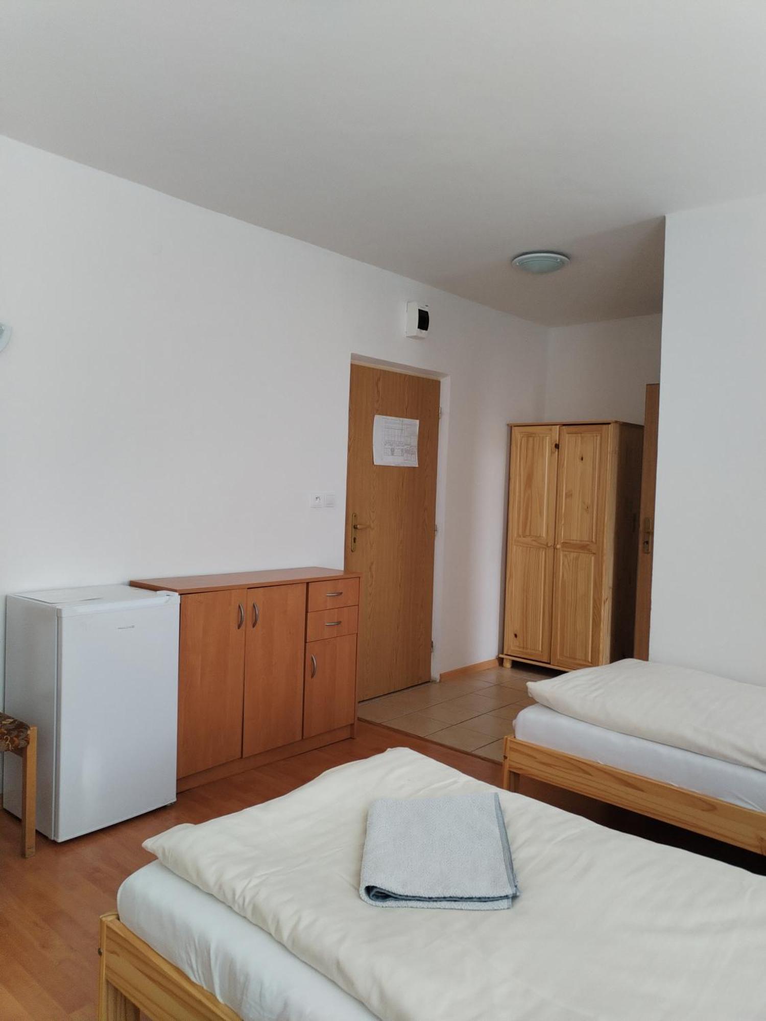 Turistická ubytovňa Spišské Tomášovce Exterior foto
