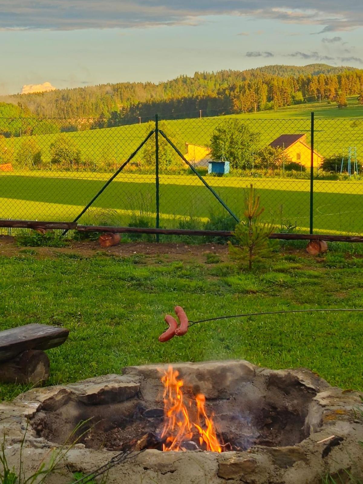 Turistická ubytovňa Spišské Tomášovce Exterior foto
