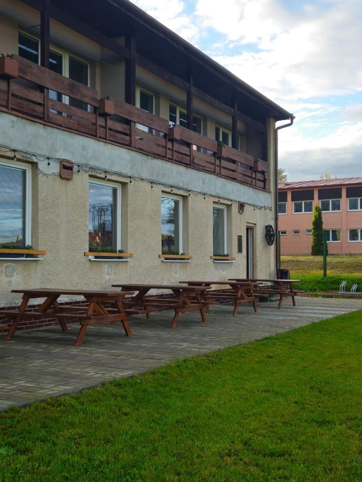 Turistická ubytovňa Spišské Tomášovce Exterior foto
