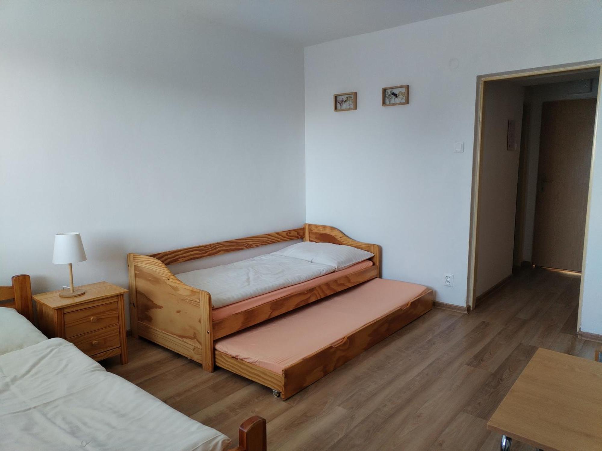 Turistická ubytovňa Spišské Tomášovce Exterior foto